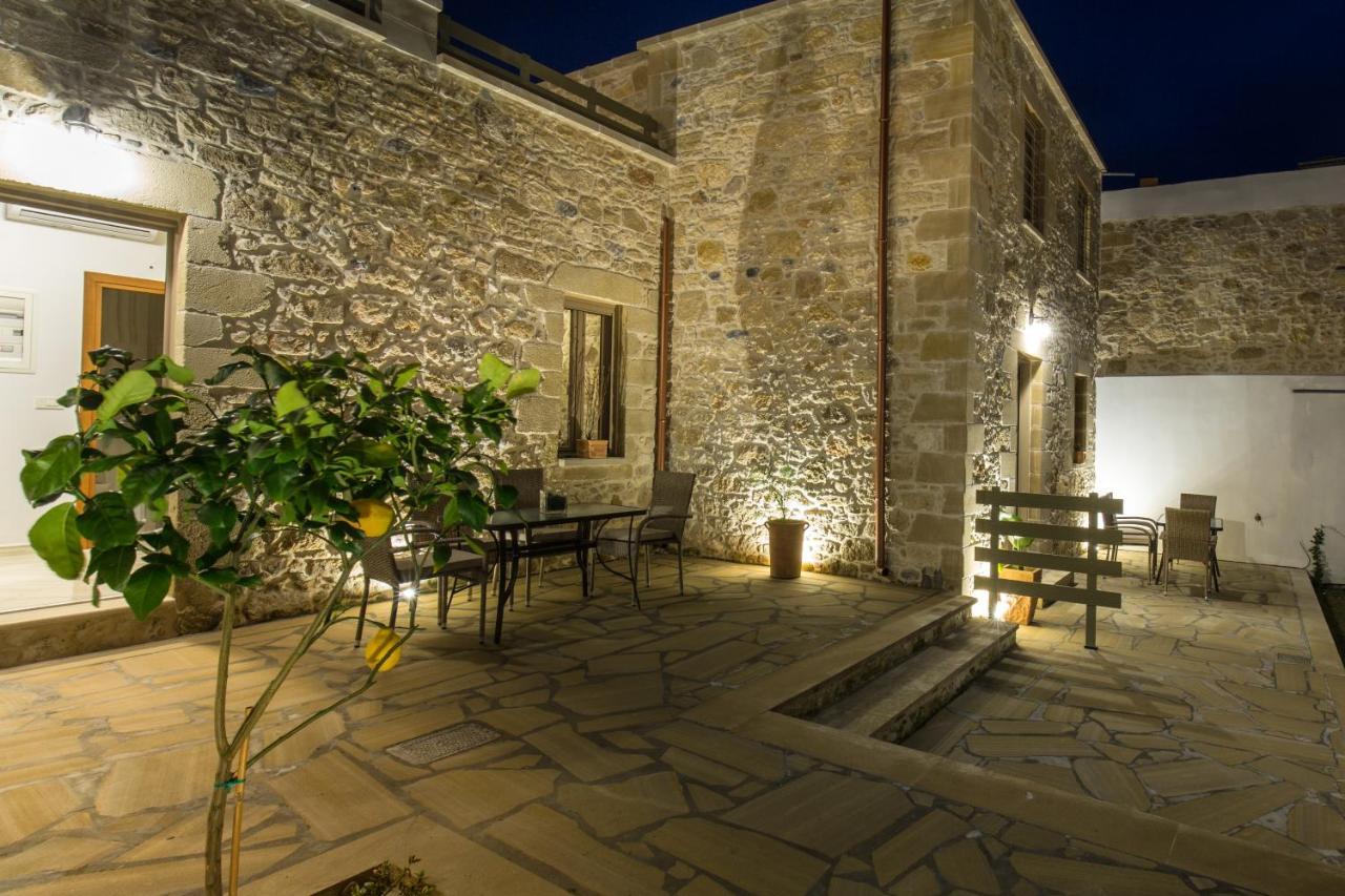 Agarathos Deluxe Homes - Kaliviani -On The Road To Balos Kissamos Exterior photo