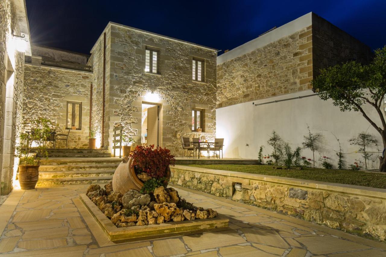 Agarathos Deluxe Homes - Kaliviani -On The Road To Balos Kissamos Exterior photo